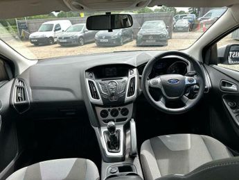 Ford Focus 1.6 Zetec Euro 5 5dr