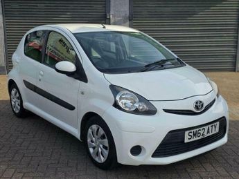 Toyota AYGO 1.0 VVT-i Ice Euro 5 5dr