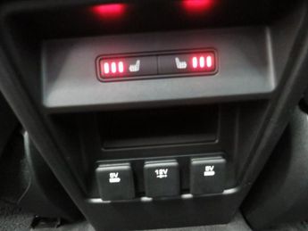 Land Rover Discovery Sport TD4 HSE LUXURY