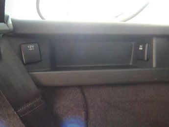 Land Rover Discovery Sport TD4 HSE LUXURY