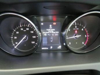 Land Rover Discovery Sport TD4 HSE LUXURY