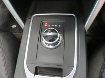 Land Rover Discovery Sport TD4 HSE LUXURY