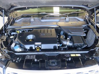 Land Rover Discovery Sport TD4 HSE LUXURY