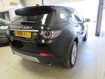 Land Rover Discovery Sport TD4 HSE LUXURY