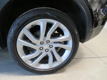 Land Rover Discovery Sport TD4 HSE LUXURY