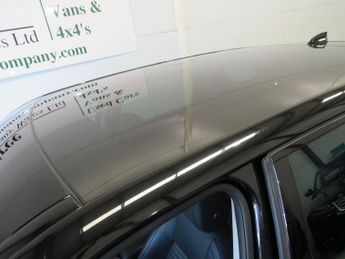 Land Rover Discovery Sport TD4 HSE LUXURY