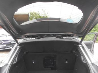 Mercedes GLA GLA 220 D 4MATIC AMG LINE