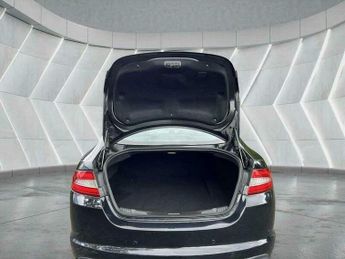 Jaguar XF 2.2d Luxury Auto Euro 5 (s/s) 4dr