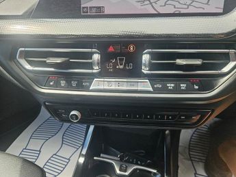 BMW 1 SERIES 120d XDRIVE SPORT