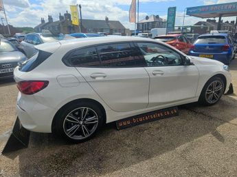 BMW 1 SERIES 120d XDRIVE SPORT