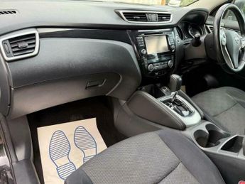 Nissan Qashqai 1.2 DIG-T N-Connecta XTRON 2WD Euro 6 (s/s) 5dr