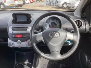 Toyota AYGO 1.0 VVT-i Move Hatchback 5dr Petrol MultiMode Euro 5 (68 ps)