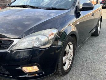 Kia Ceed 1.6 2 Auto Euro 4 5dr