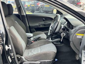 Kia Ceed 1.6 2 Auto Euro 4 5dr