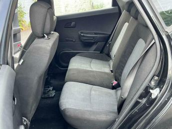 Kia Ceed 1.6 2 Auto Euro 4 5dr
