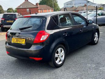 Kia Ceed 1.6 2 Auto Euro 4 5dr