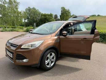 Ford Kuga 2.0 TDCi Zetec Powershift AWD Euro 5 5dr