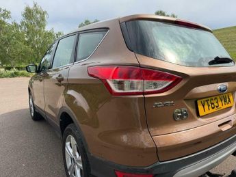 Ford Kuga 2.0 TDCi Zetec Powershift AWD Euro 5 5dr