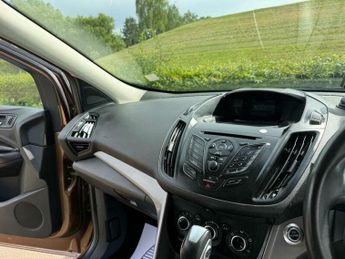 Ford Kuga 2.0 TDCi Zetec Powershift AWD Euro 5 5dr