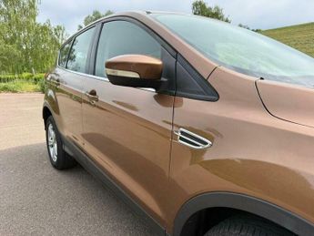 Ford Kuga 2.0 TDCi Zetec Powershift AWD Euro 5 5dr