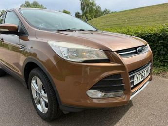 Ford Kuga 2.0 TDCi Zetec Powershift AWD Euro 5 5dr