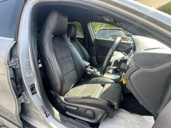 Mercedes-Benz C Class 2.1 GLA220d AMG Line (Premium) 7G-DCT 4MATIC Euro 6 (s/s) 5dr