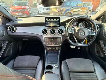 Mercedes-Benz C Class 2.1 GLA220d AMG Line (Premium) 7G-DCT 4MATIC Euro 6 (s/s) 5dr