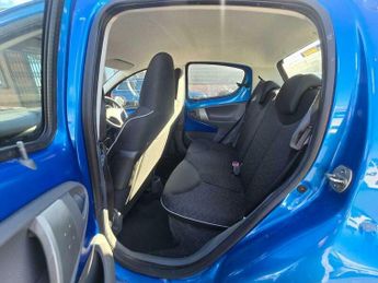 Peugeot 107 1.0 12V Urban 2 Tronic Euro 4 5dr