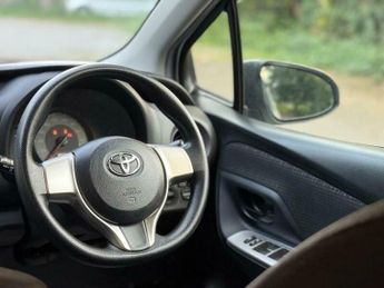 Toyota Yaris 1.33 Dual VVT-i Excel Multidrive S Euro 6 5dr