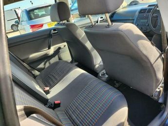 Volkswagen Polo 1.4 S 5dr