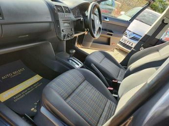 Volkswagen Polo 1.4 S 5dr