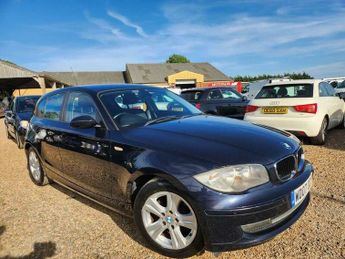 BMW 1 SERIES 2.0 118i SE Steptronic Euro 4 5dr