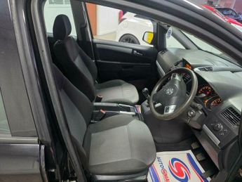 Vauxhall Zafira 1.6 16V Exclusiv Euro 4 5dr