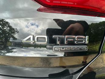 Audi Q3 2.0 TFSI 40 S line S Tronic quattro Euro 6 (s/s) 5dr