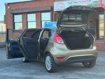 Ford Fiesta 1.6 Titanium Powershift Euro 5 5dr