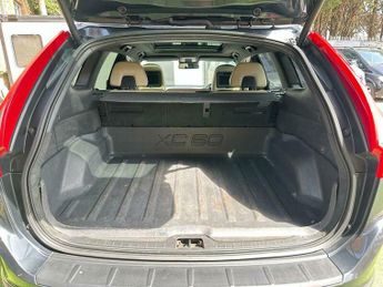 Volvo XC60 D5 R-DESIGN AWD