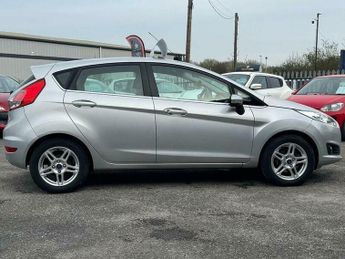 Ford Fiesta 1.6 Zetec Powershift Euro 5 5dr