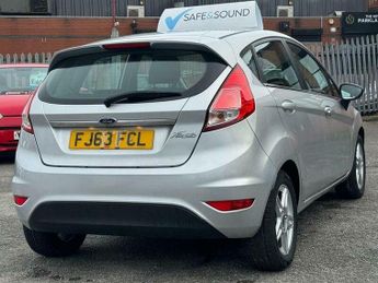 Ford Fiesta 1.6 Zetec Powershift Euro 5 5dr