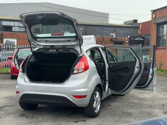 Ford Fiesta 1.6 Zetec Powershift Euro 5 5dr