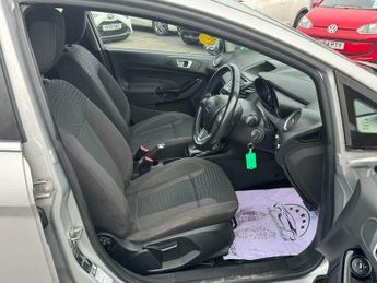 Ford Fiesta 1.6 Zetec Powershift Euro 5 5dr