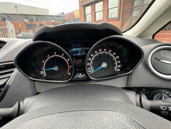 Ford Fiesta 1.6 Zetec Powershift Euro 5 5dr