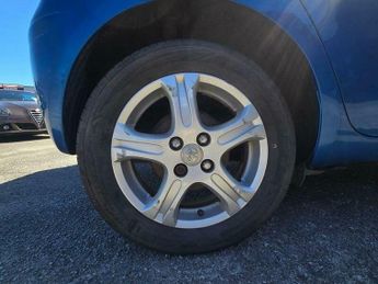Toyota Yaris 1.33 Dual VVT-i TR MultiMode Euro 4 (s/s) 5dr
