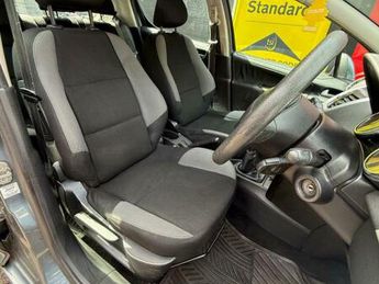 Peugeot 207 1.6 HDi S 5dr