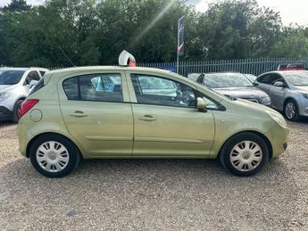 Vauxhall Corsa 1.4i 16v Club 5dr
