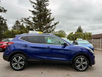 Nissan Qashqai 1.2 DIG-T N-Connecta XTRON Euro 6 (s/s) 5dr