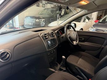 Dacia Sandero LAUREATE