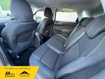 Citroen C4 BLUEHDI FEEL
