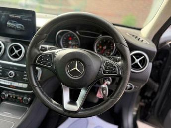 Mercedes-Benz A Class 1.6 A180 Sport 7G-DCT Euro 6 (s/s) 5dr