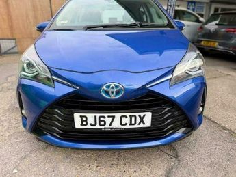 Toyota Yaris 1.5 VVT-h Icon Tech Hatchback 5dr Petrol Hybrid E-CVT Euro 6 (s/
