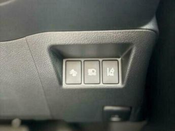 Toyota Yaris 1.5 VVT-h Icon Tech Hatchback 5dr Petrol Hybrid E-CVT Euro 6 (s/
